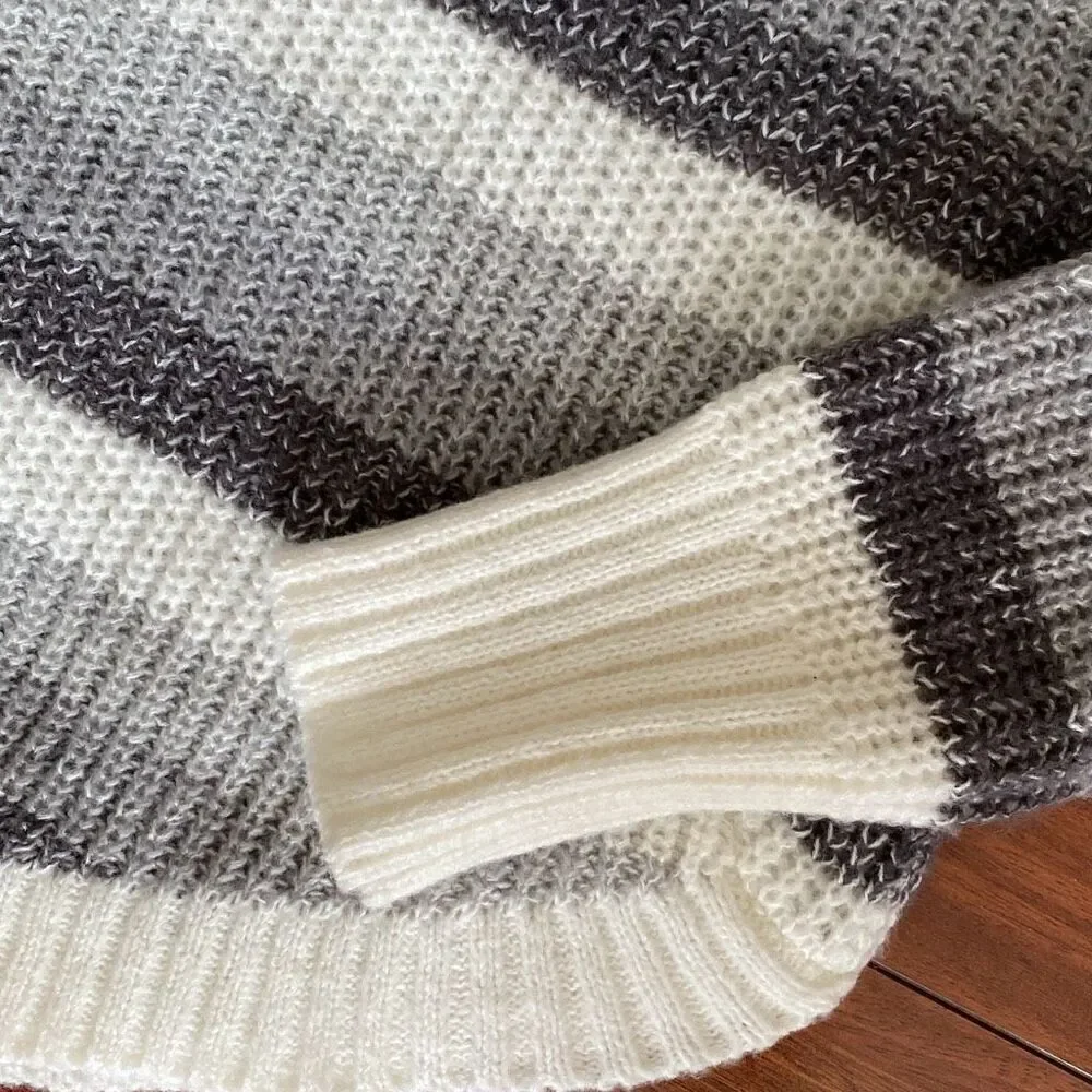 🔥3/$20🔥 SO striped knit pullover sweater size S